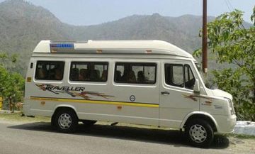 17-seater Bus